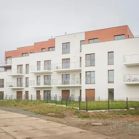 Bluszczowy, Myweek *