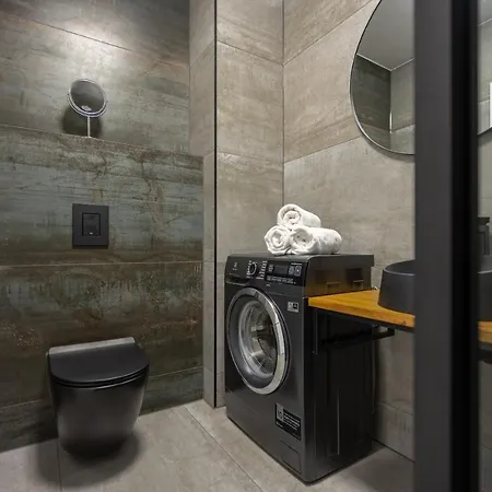 Bluszczowy, Myweek * 쿠도바-즈루이