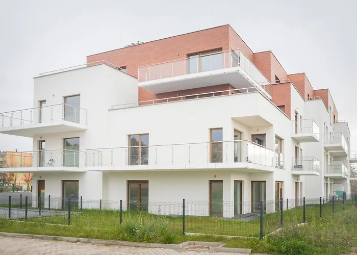 Bluszczowy, Myweek *