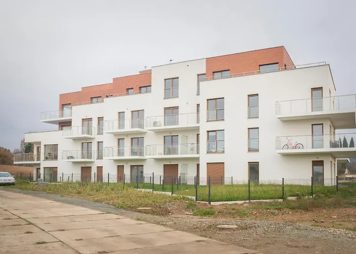 Bluszczowy, Myweek *